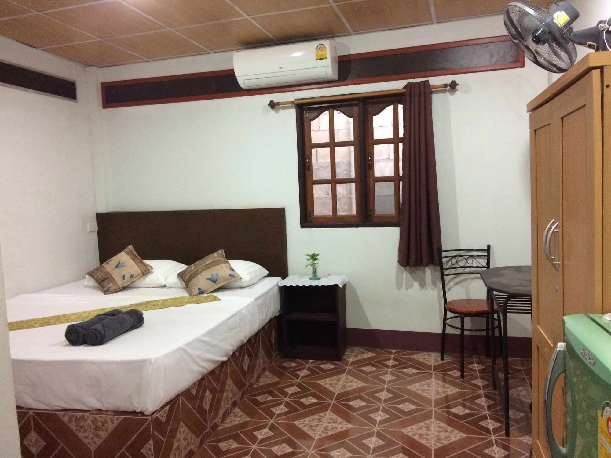 Hide-In House Hotell Ko Lanta Eksteriør bilde