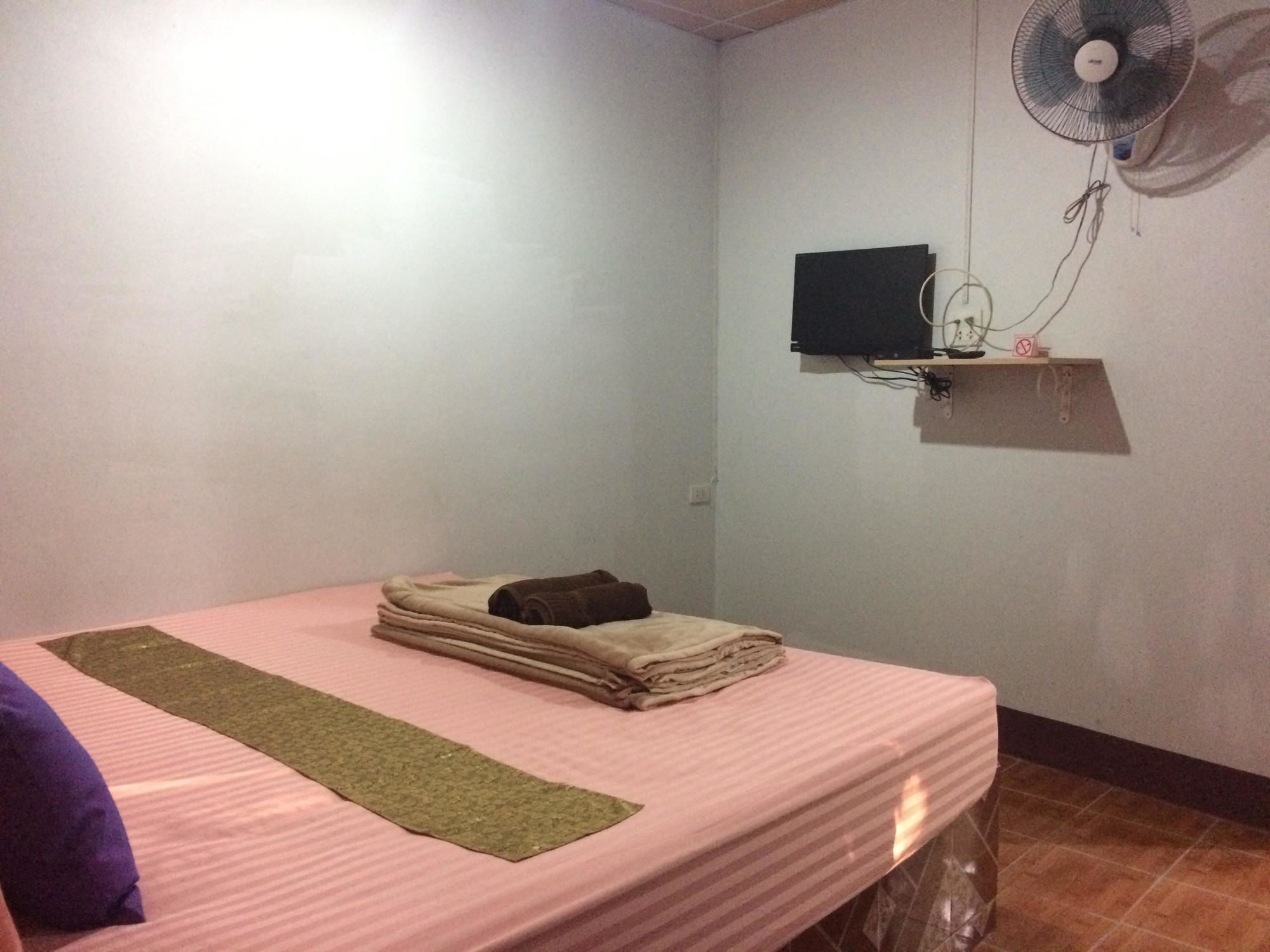 Hide-In House Hotell Ko Lanta Eksteriør bilde